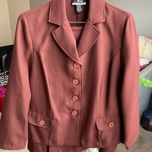 Tracy Evans 2Piece Suit 18W